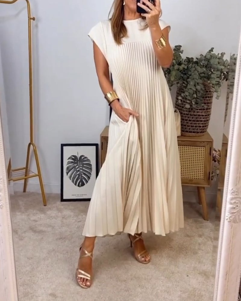 Sorrel - Elegant Spliced Pleated Maxi Dress
