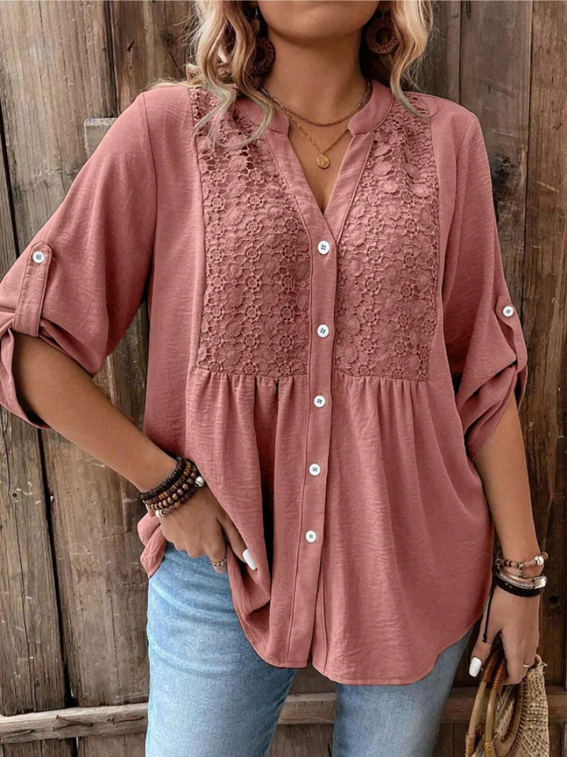 Noor – Blouse with V-neck and Buttons
