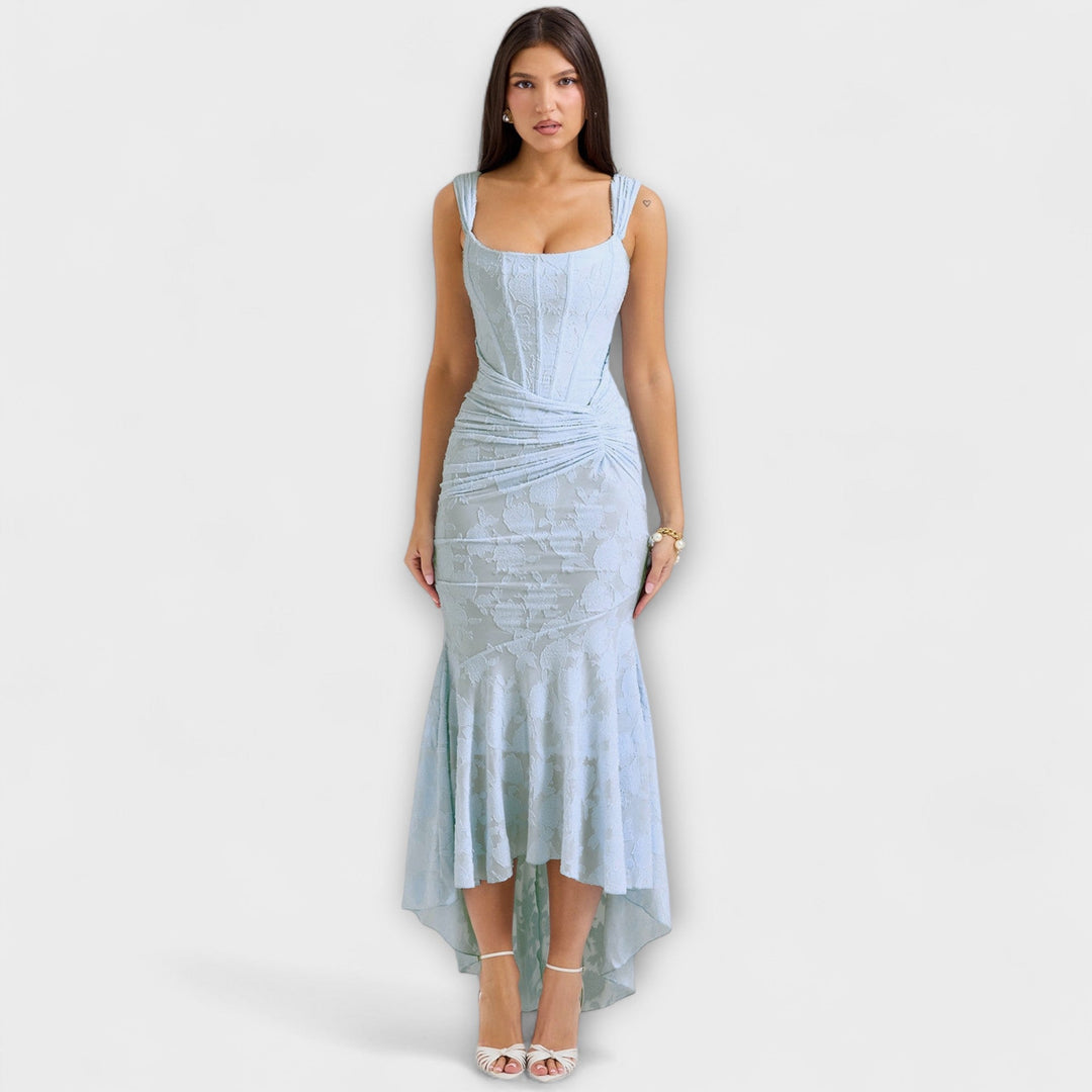 Renske – Long Dress with Elegant and Refined Corset