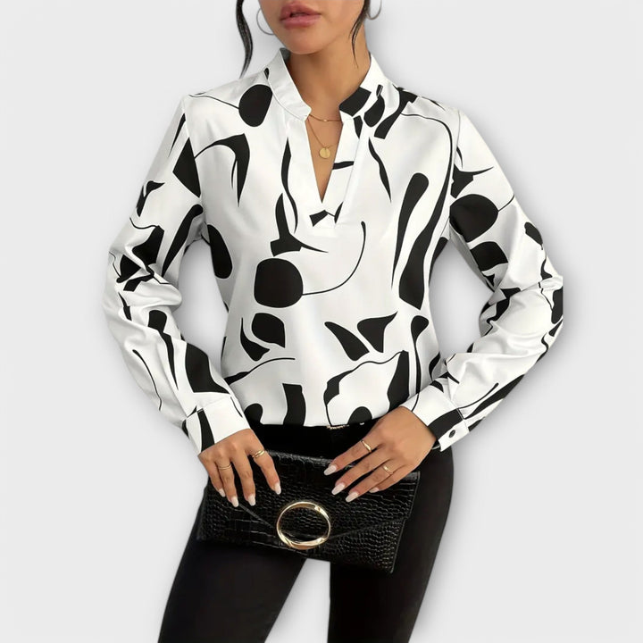 Lara | Elegant Blouse With Design