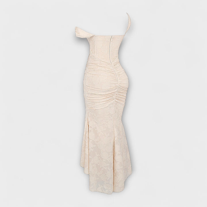 Renske – Long Dress with Elegant and Refined Corset